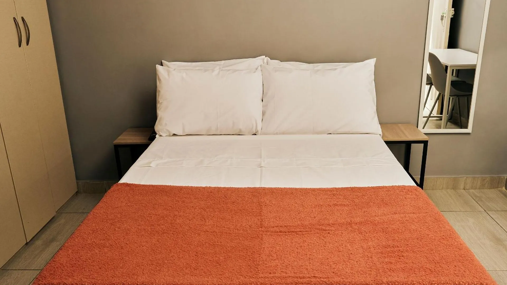 Apartamentos Y Loft En Zona Rosa De Laureles メデジン アパート