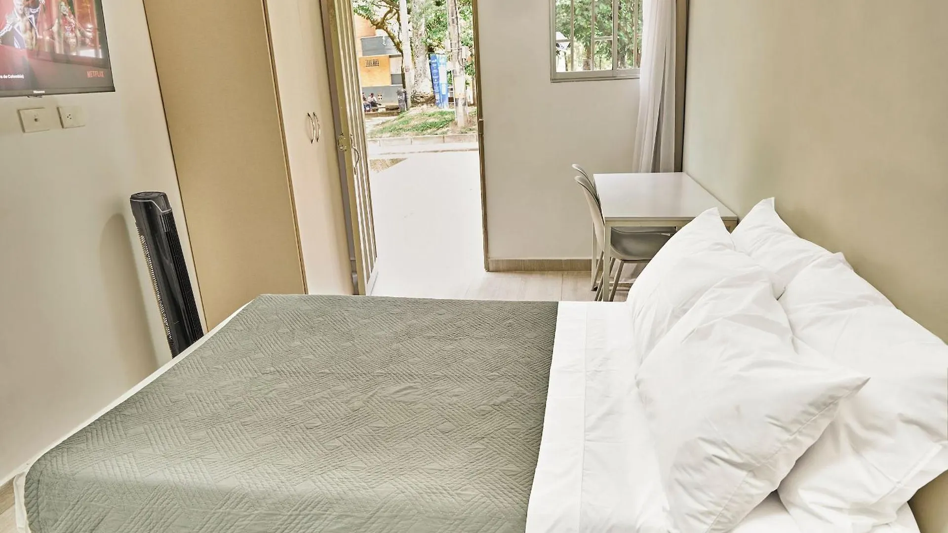 Apartamentos Y Loft En Zona Rosa De Laureles Medellin Colombia