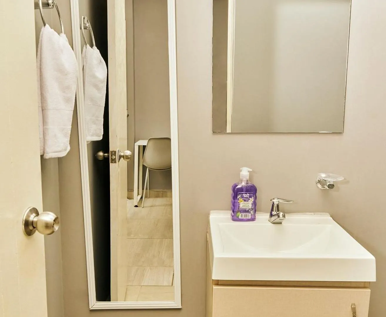 Apartamentos Y Loft En Zona Rosa De Laureles Medellin
