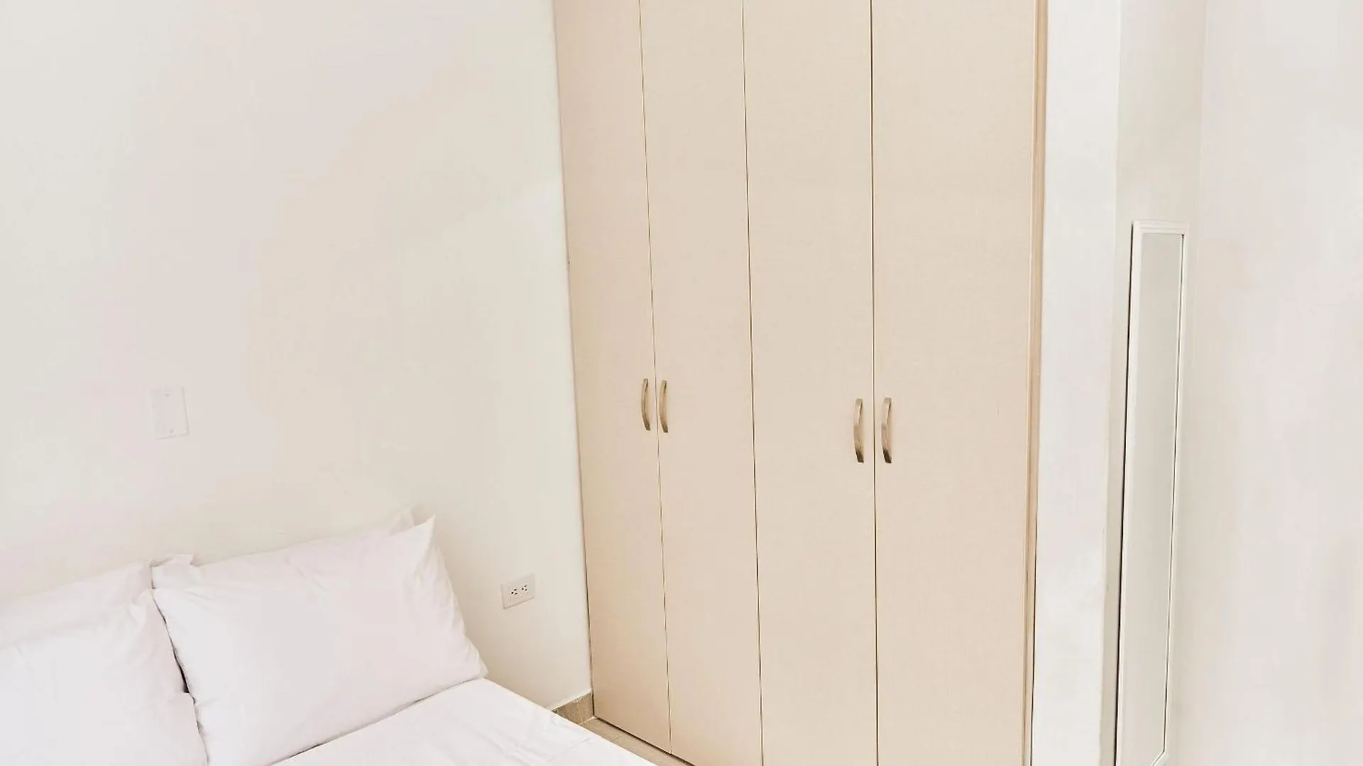 Apartamentos Y Loft En Zona Rosa De Laureles Medellin Apartment